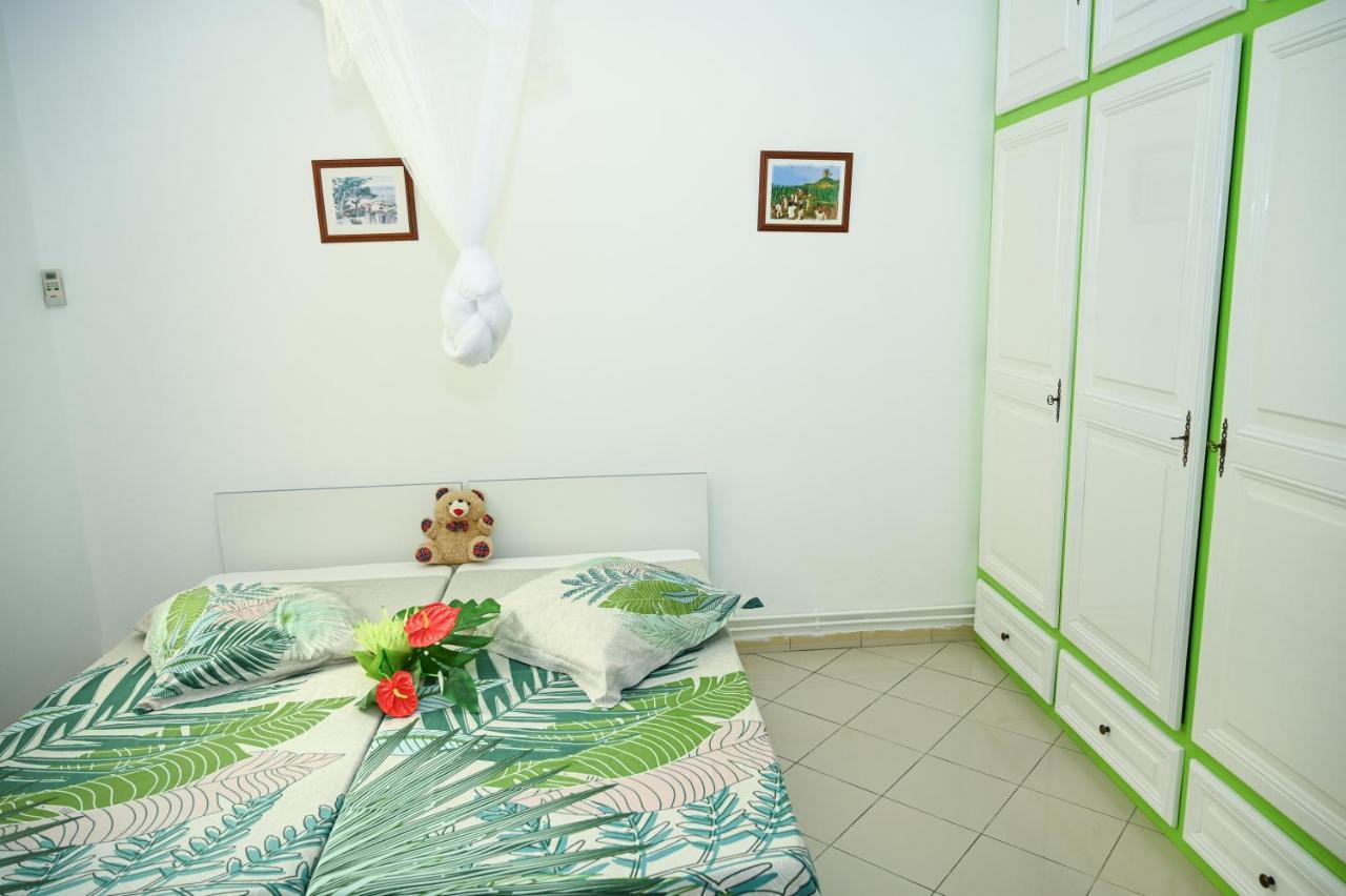 Villa D Ennry Pointe-Noire Dış mekan fotoğraf